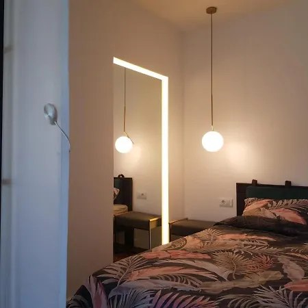 Emily * Βελιγράδι